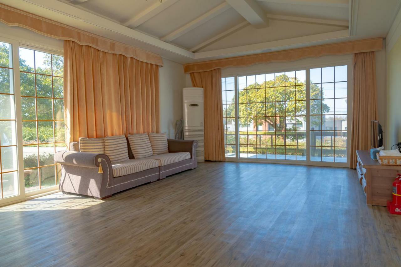 Joyville Resort Чеджудо Экстерьер фото