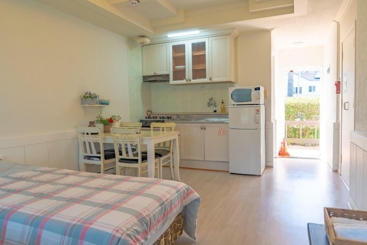 Joyville Resort Чеджудо Экстерьер фото